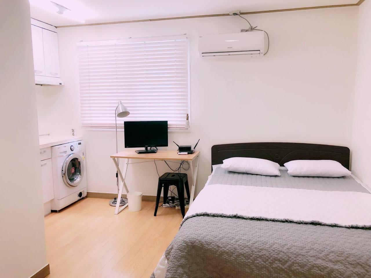 Sarang Guesthouse Dongdaemun Séoul Extérieur photo